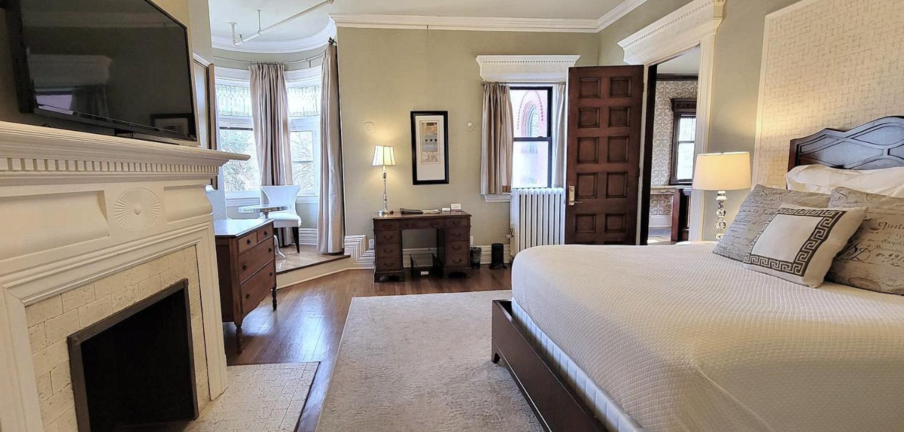The New Victorian Mansion Bed & Breakfast Saint Paul Exterior foto